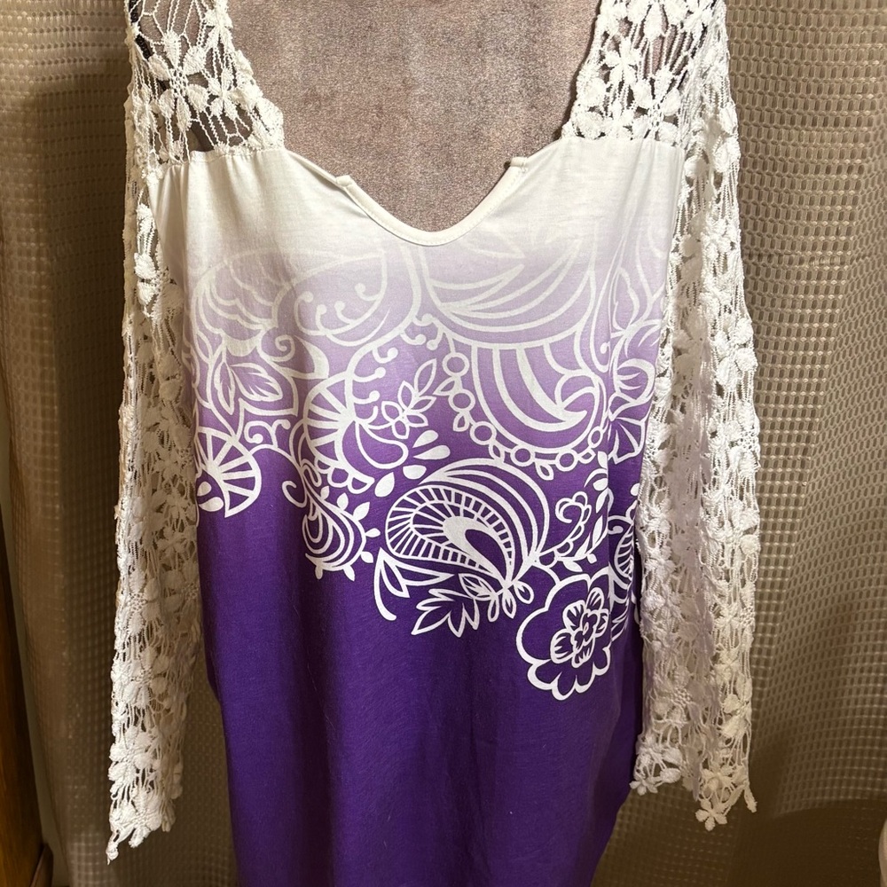 Purple and White Lace Sleeve Blouse